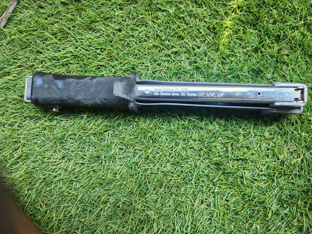 Arrow Staple Gun - photo 3