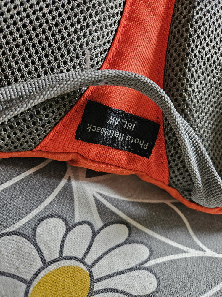 Lowepro Photo Hatchback 16L AW Backpack - Pepper Red image indicator(8)