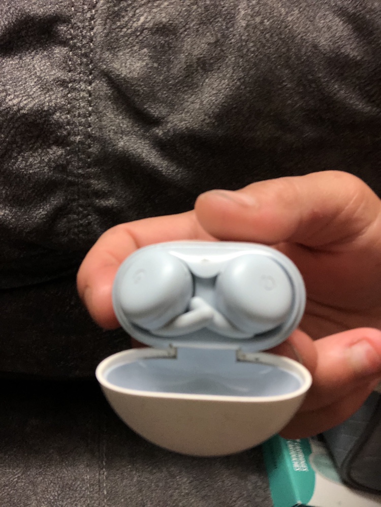 Galaxy earbud 2’s - photo 2