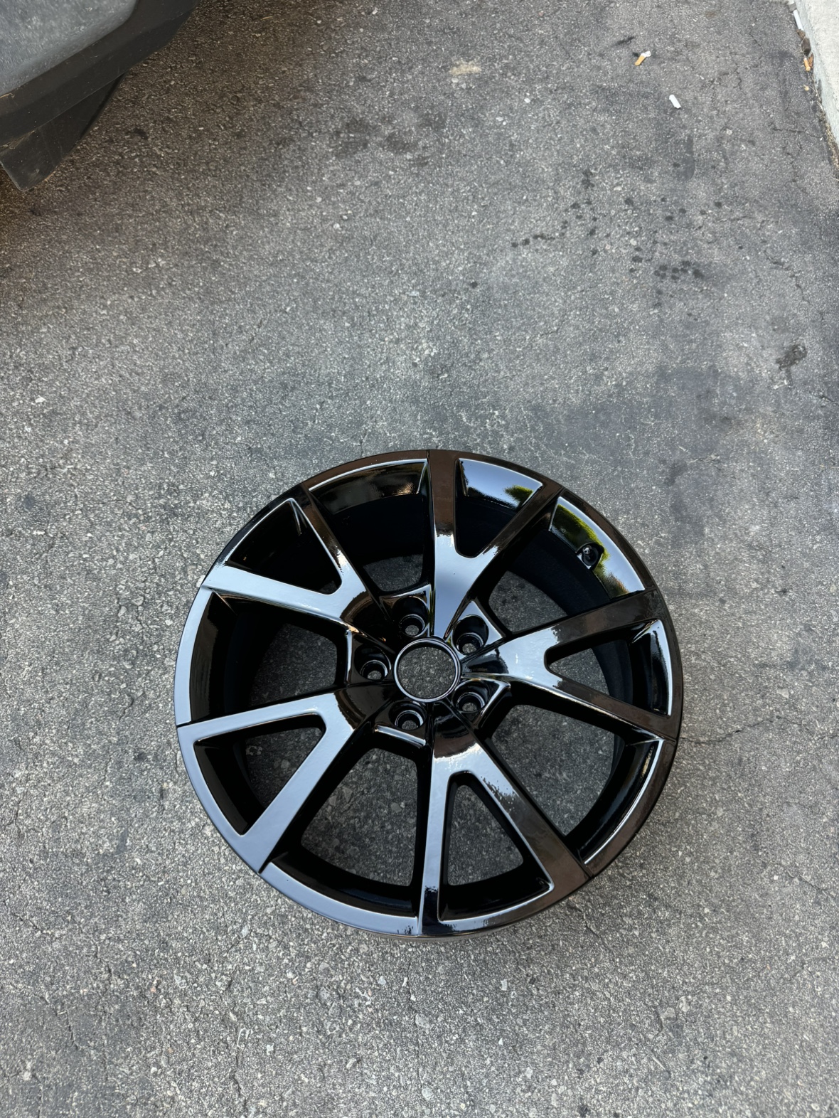 Size 18 RIMS with 5x112 bolt pattern - photo 5