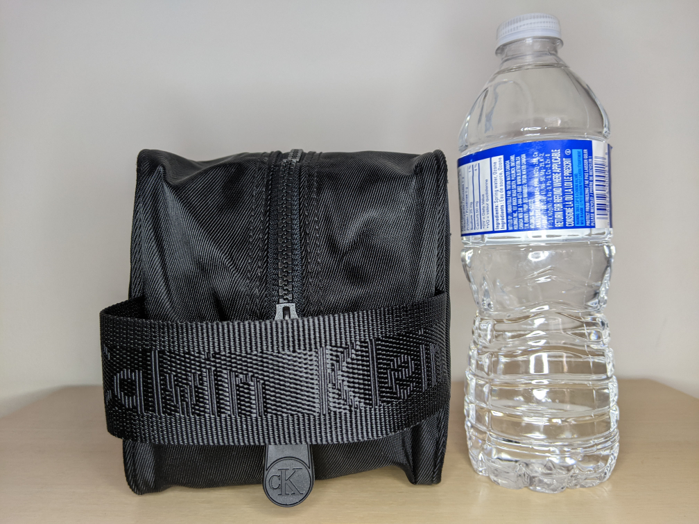 Calvin Klein CK Toiletry Shaving Kit Pouch Travel Cosmetic Bag image indicator(6)