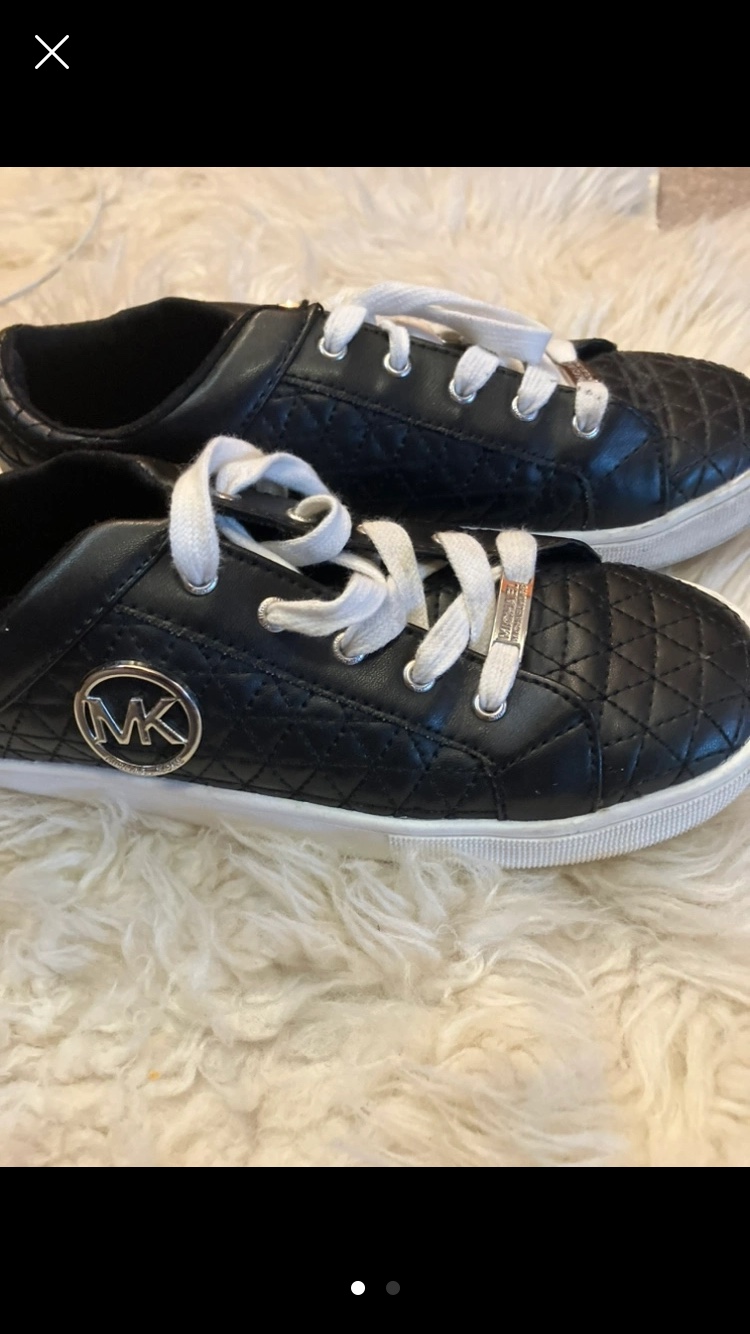Michael Kors Black Shoes - photo 2