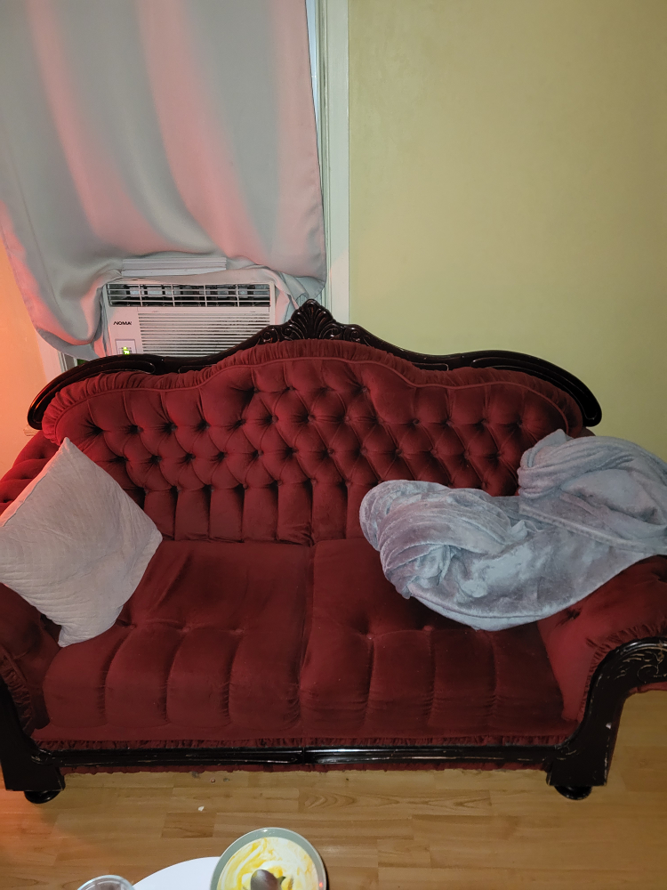 Vintage red love seat - photo 2