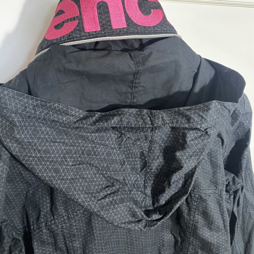 BENCH WINDBREAKER HOODED JACKET image indicator(5)