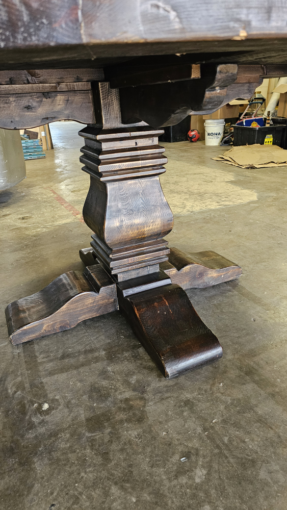 Round Wooden Dining Table image indicator(3)