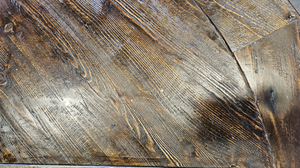 Round Wooden Dining Table image indicator(5)