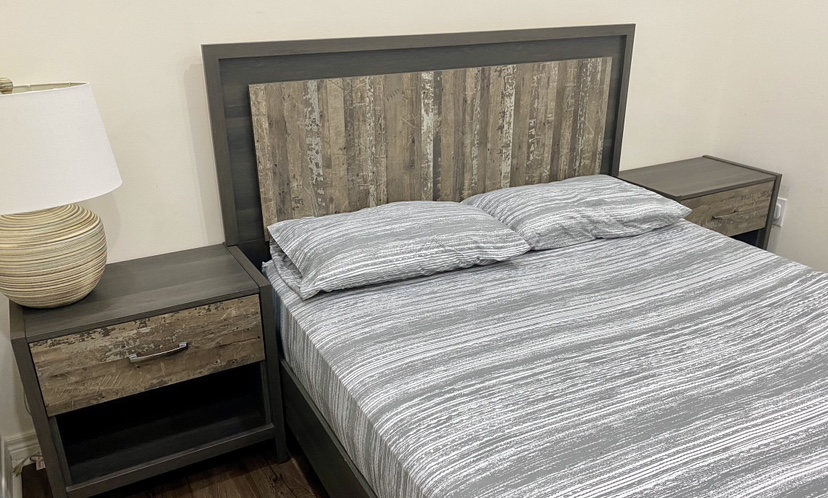 Queen Size Bed Frame with Nightstands - photo 2