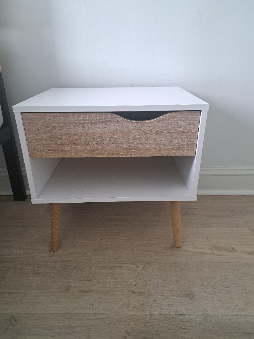 White Nightstand with Drawer