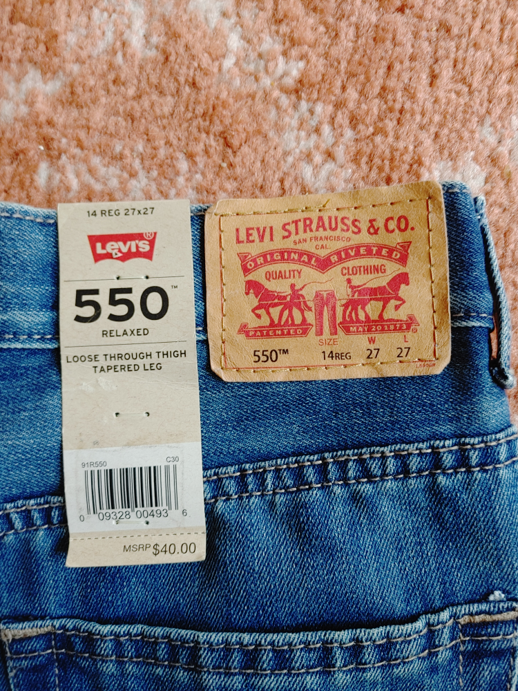 Levi's 550 Relaxed Fit Jeans thumbnail