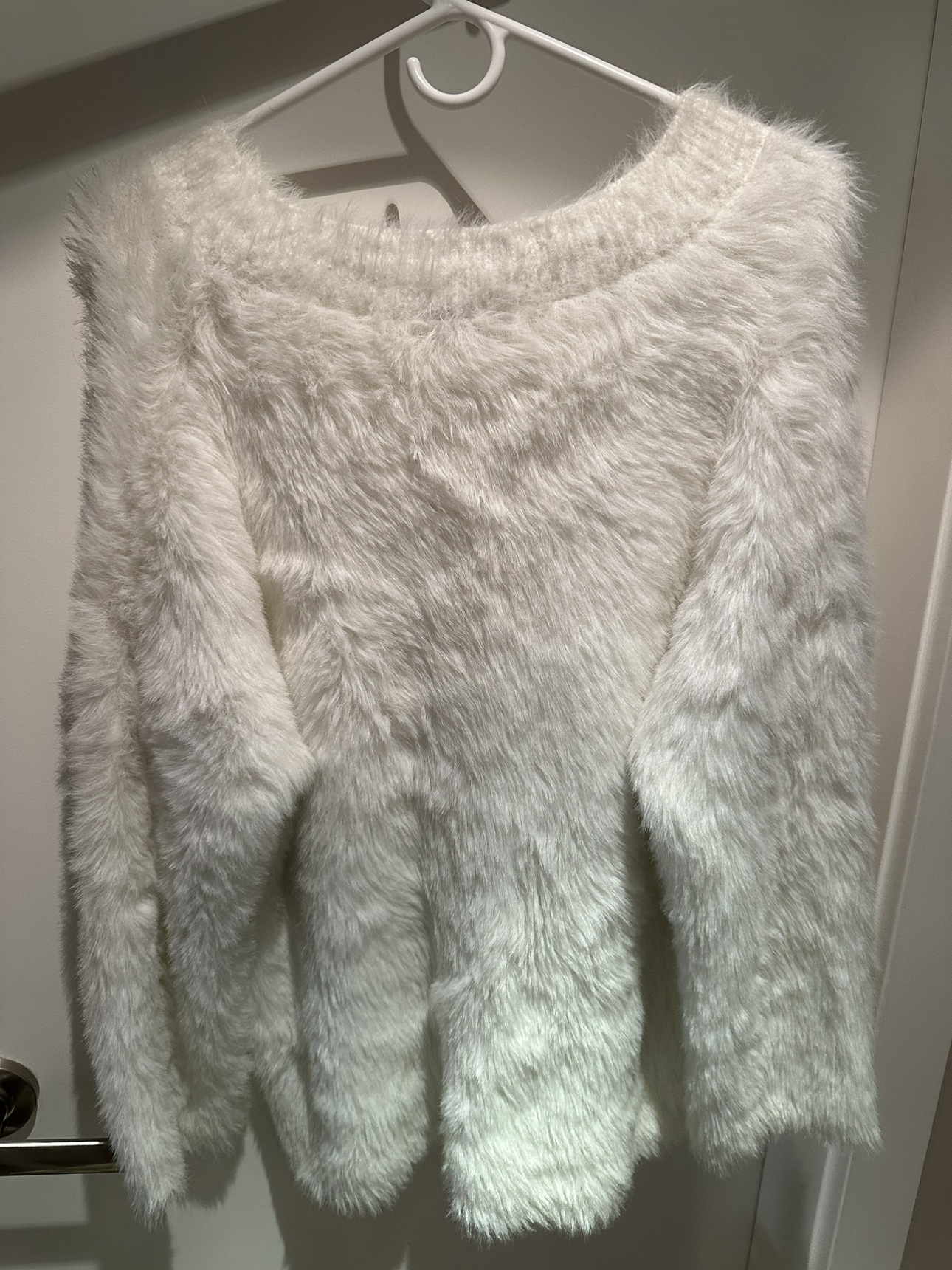 White Fuzzy Sweater - photo 5