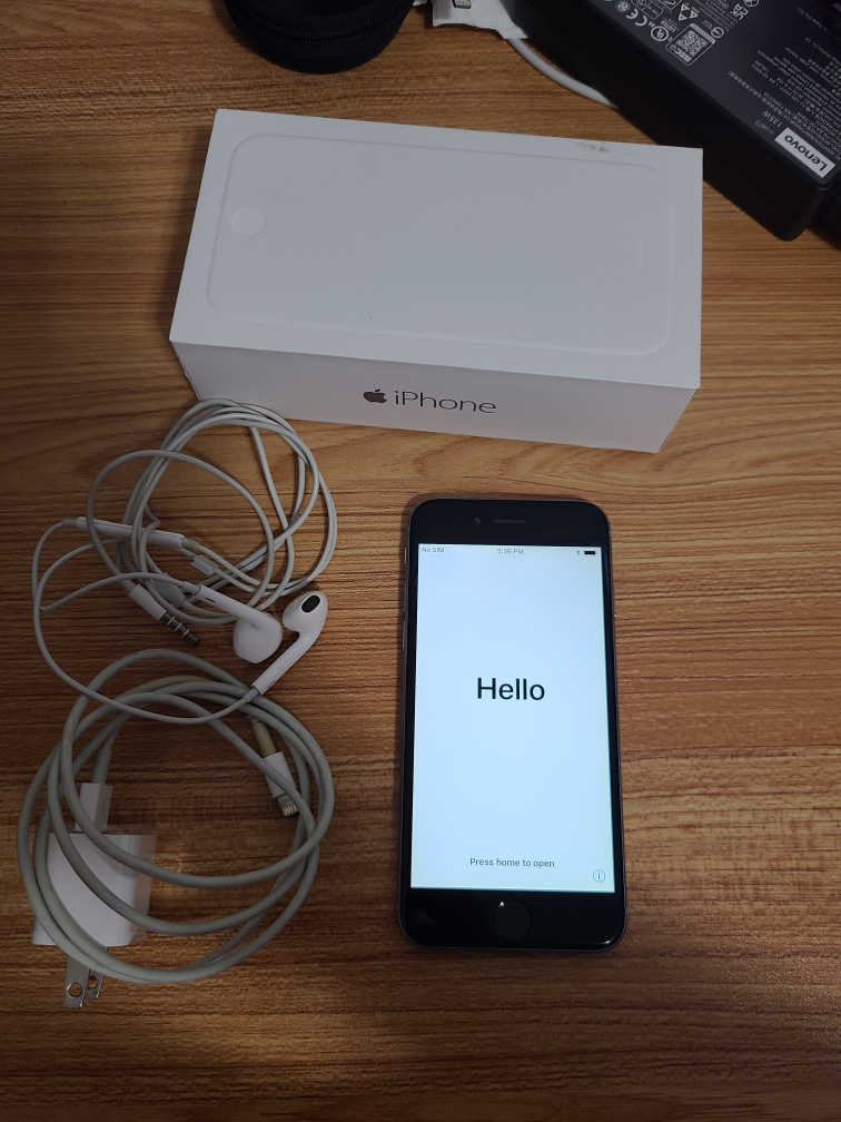 iPhone 6  64GB thumbnail