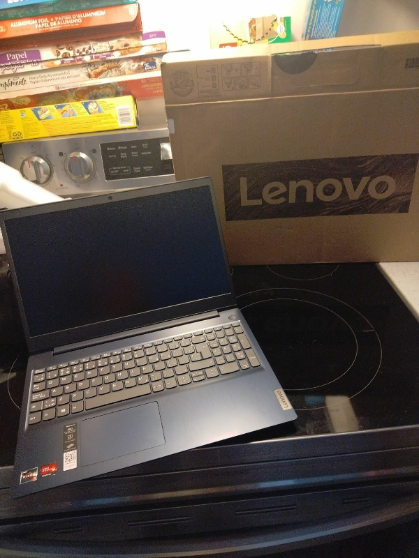 "Brand New" Lenovo Laptop thumbnail