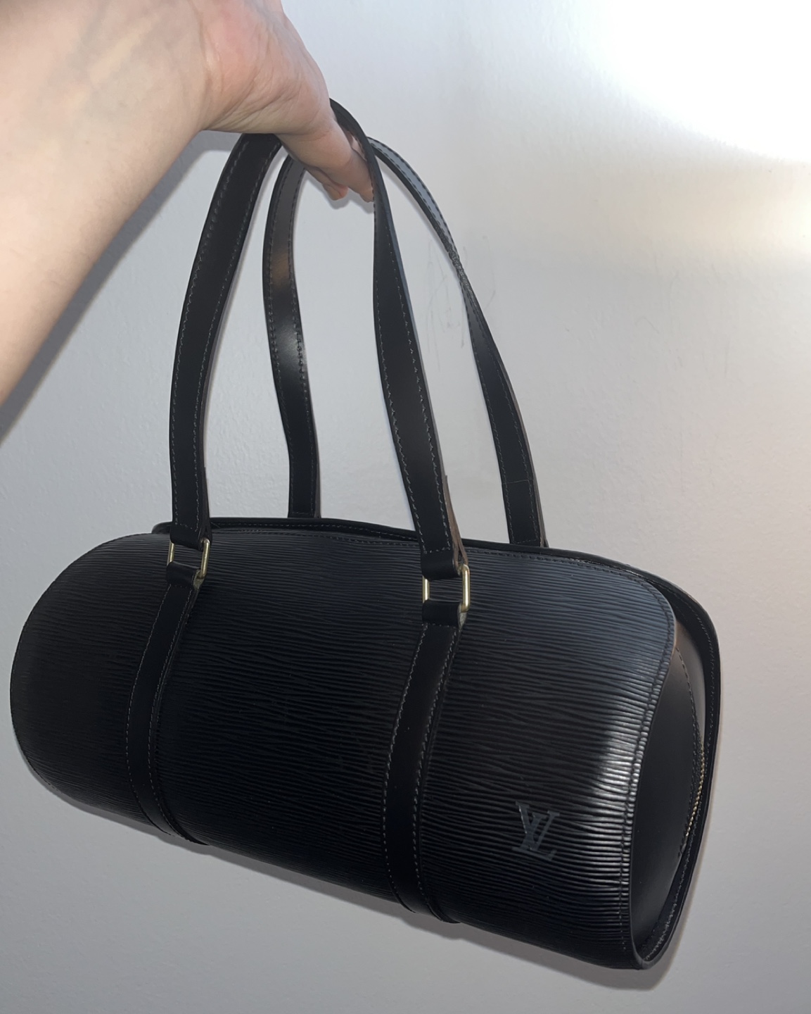 Louis Vuitton EPI Soufflot Handbag - authentic - photo 2