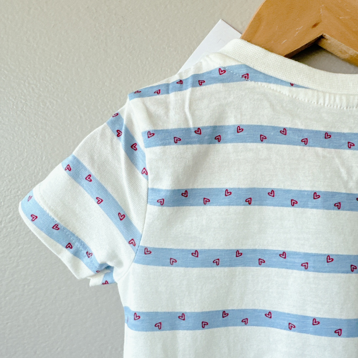 Striped and Heart Print Baby T-Shirt New with tags! image indicator(6)