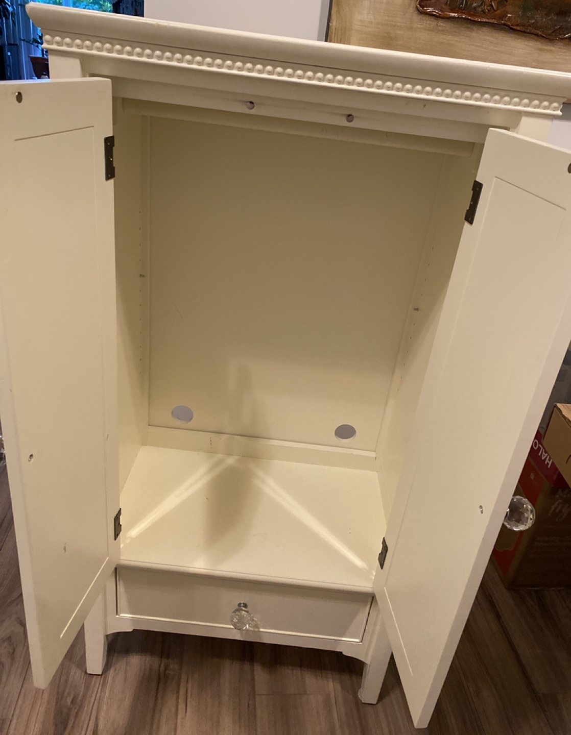 Pottery Barn kids wardrobe image indicator(2)