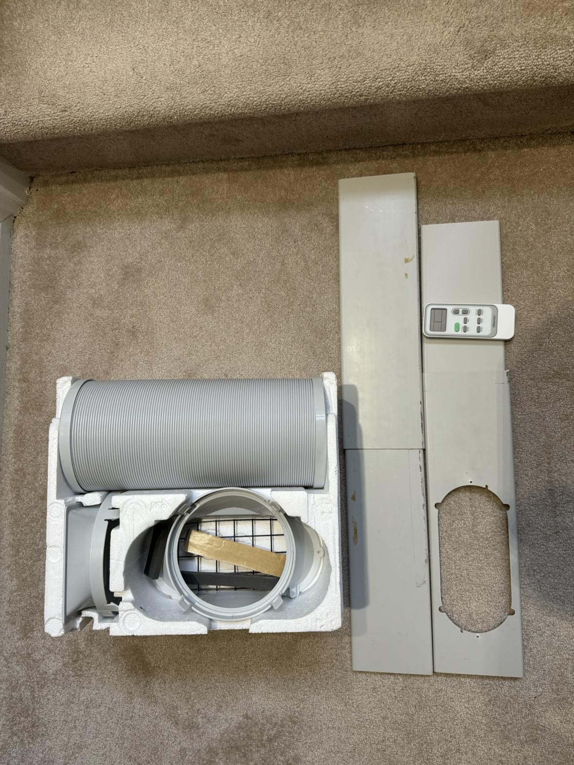 Hisense 5500 BTU Air Conditioner - photo 3