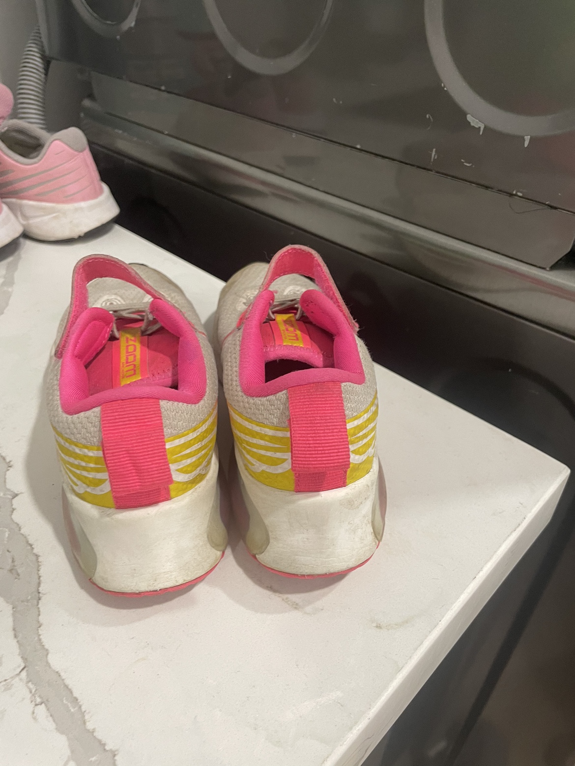 Nike Air Max Excee (GS) image indicator(2)