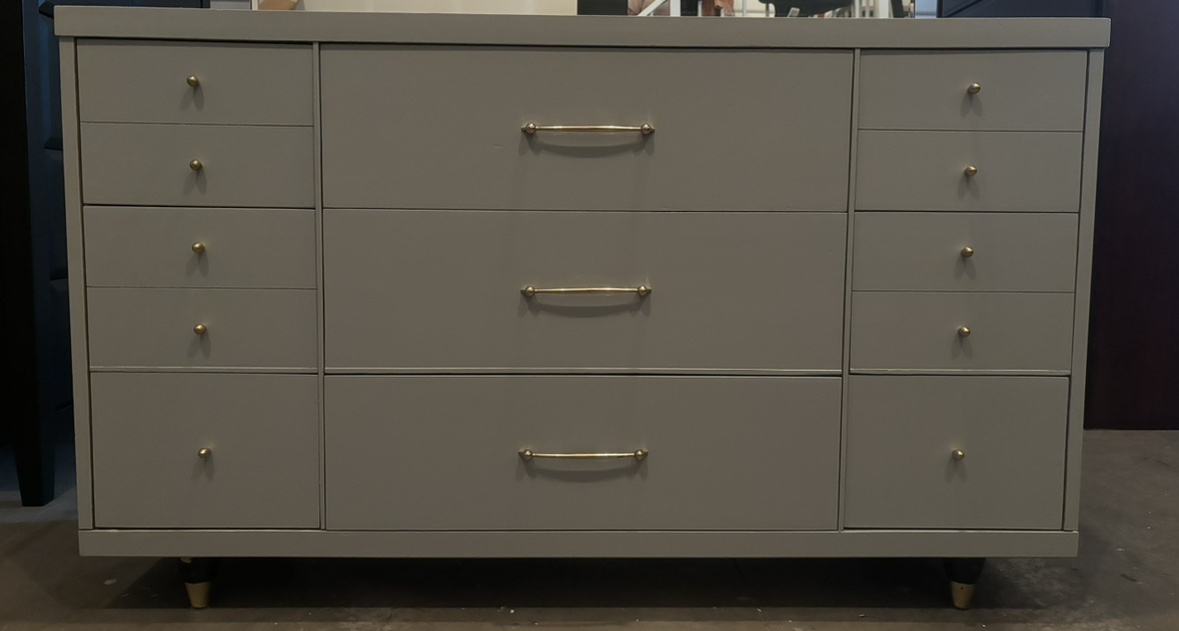 Vintage dresser