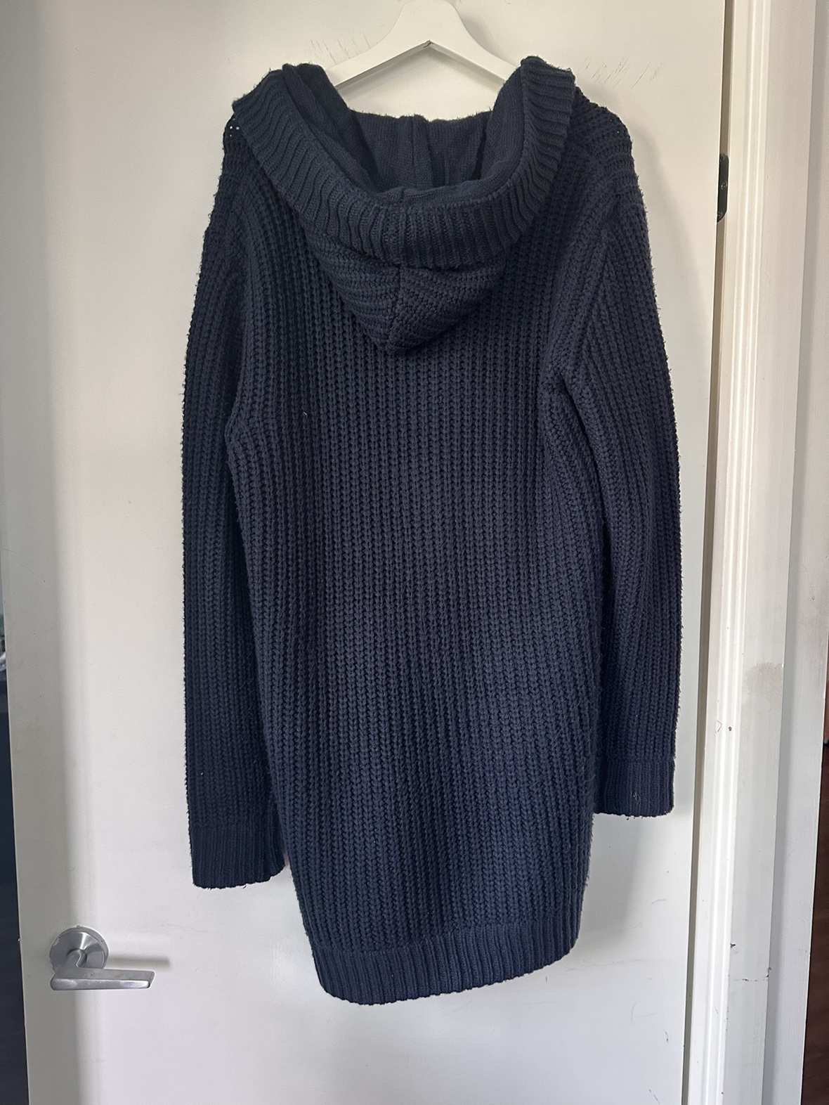 Set of Men’s Fall/Winter Clothes M-L image indicator(2)