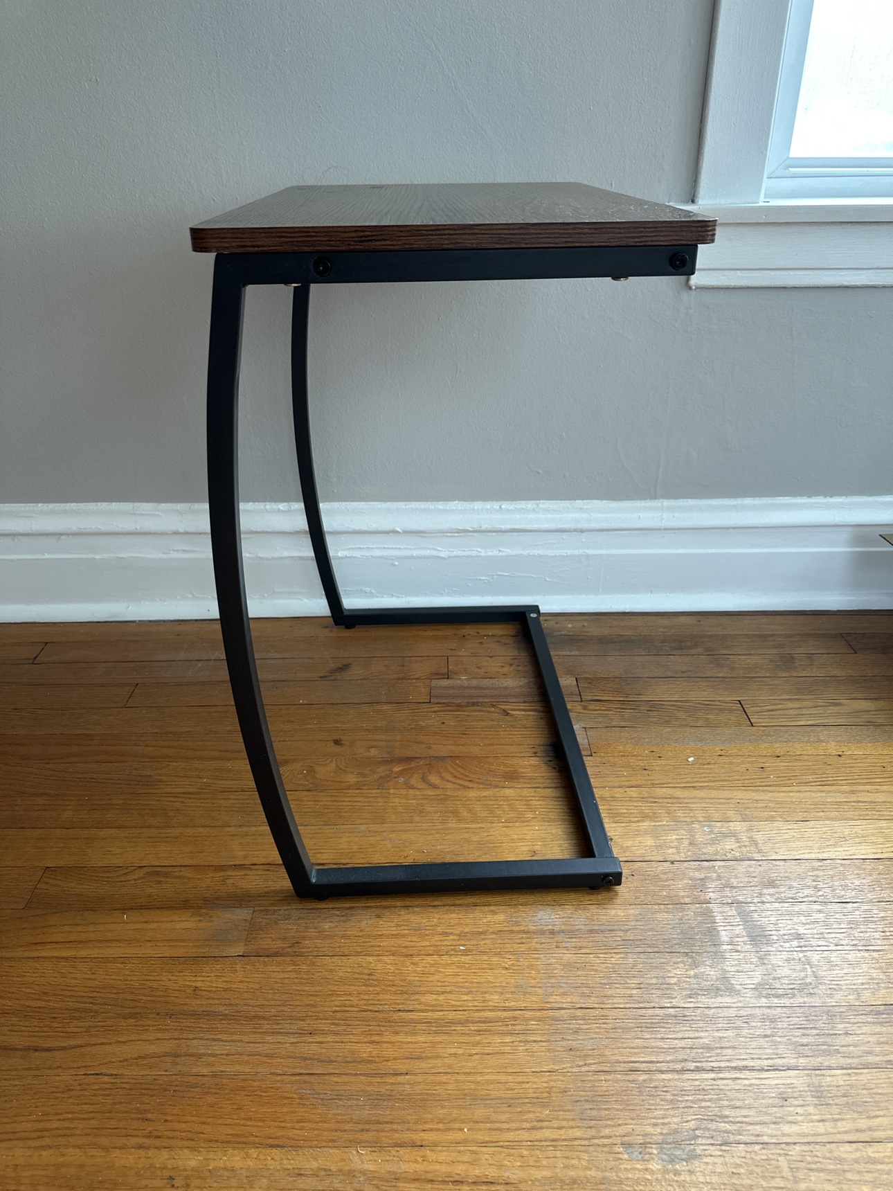 ❗️MOVING SALE ❗️C-Shaped Side Table