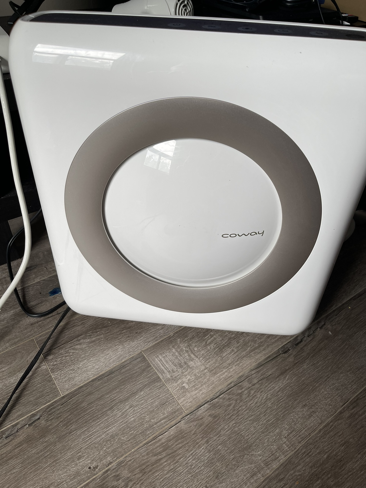 Moving Out Sale! Air Purifier Coway Airmega AP-1512