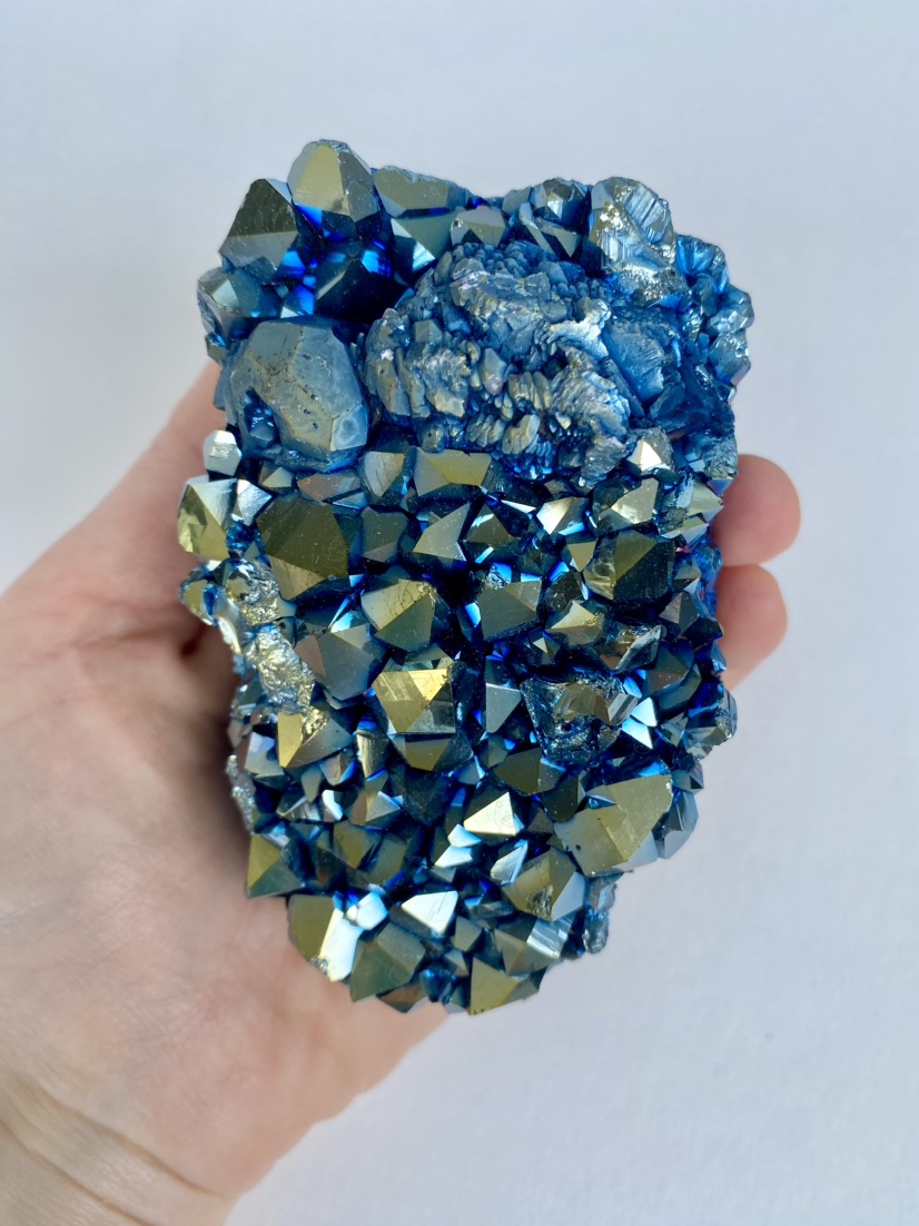 Blue Titanium Aura Quartz Cluster image indicator(7)