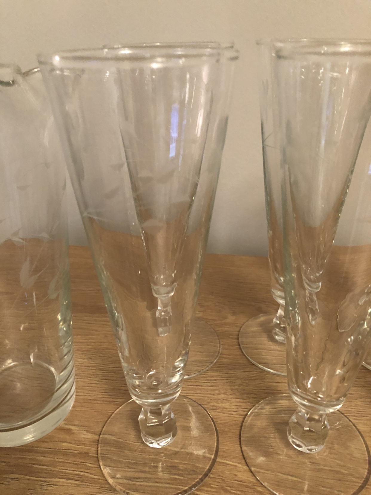Vintage Corn flower beer glasses and two matching jugs image indicator(4)