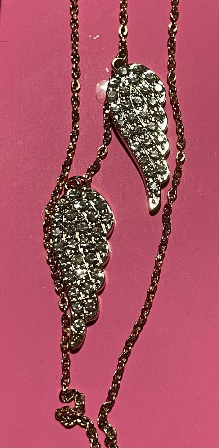 (Rare) Victoria’s  Secret Angel Wings Necklace image indicator(3)