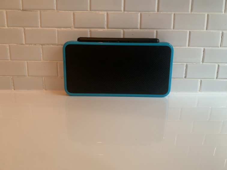 Nintendo 2DS XL Blue - photo 2