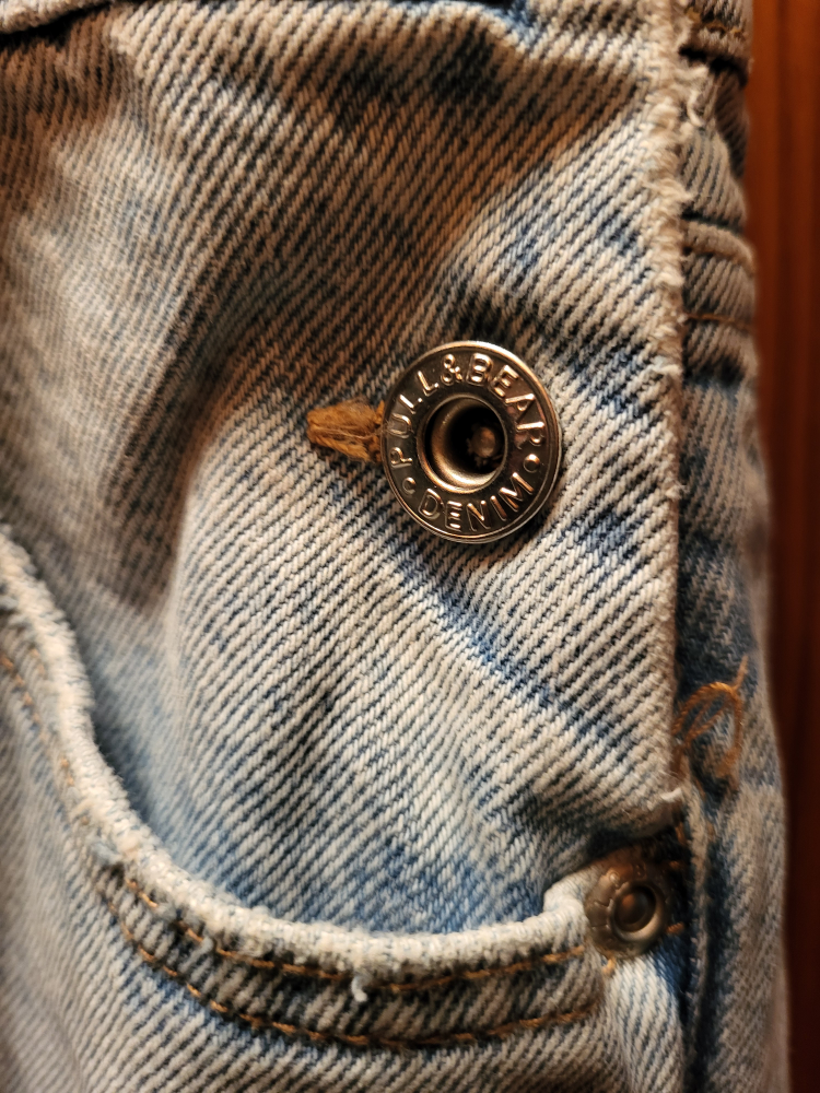 ❣️ Pull & Bear Denim Overalls Classic Baggy Jeans Size Medium image indicator(6)