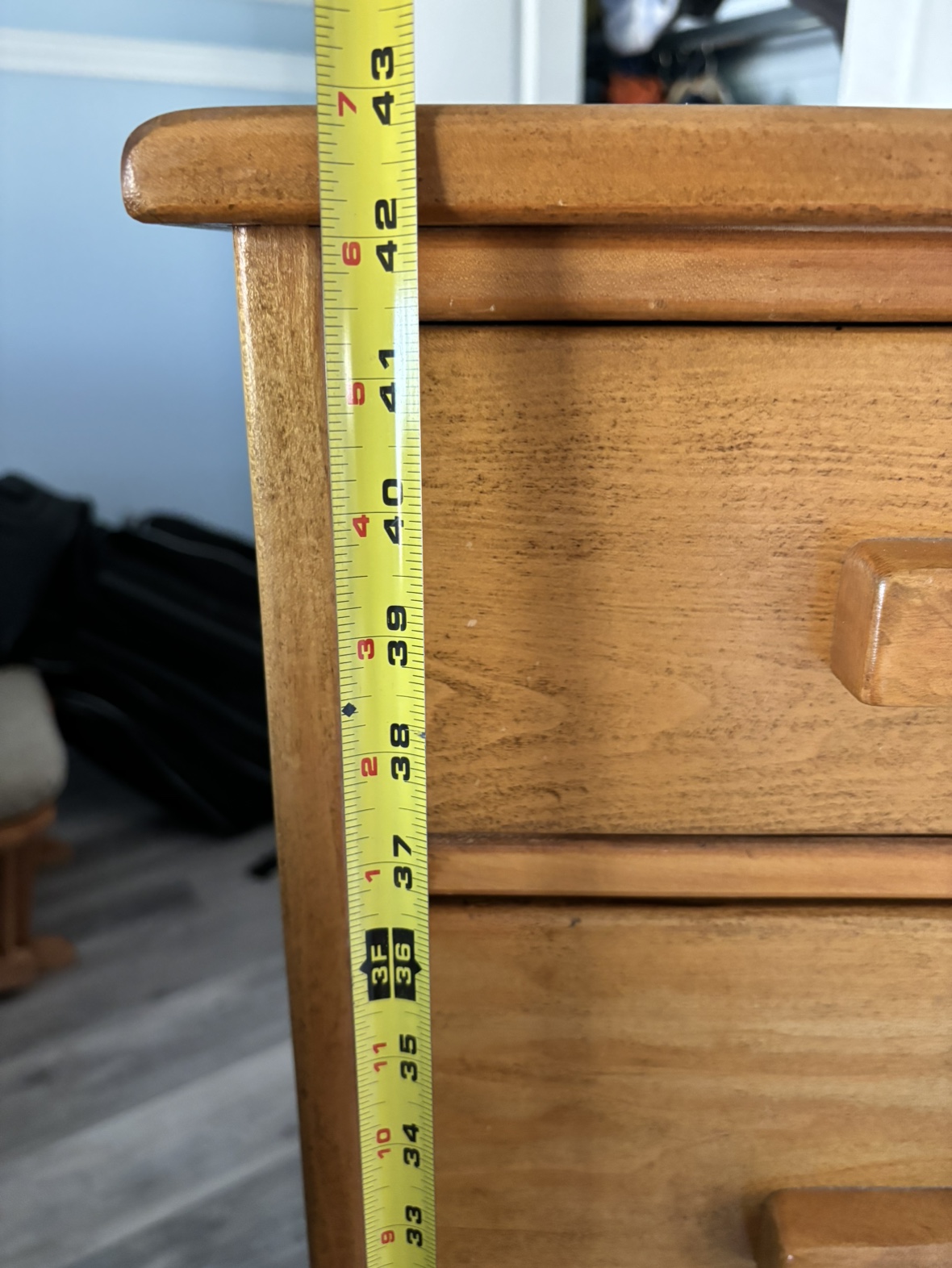 Free solid Wood 5-Drawer Chest - photo 2