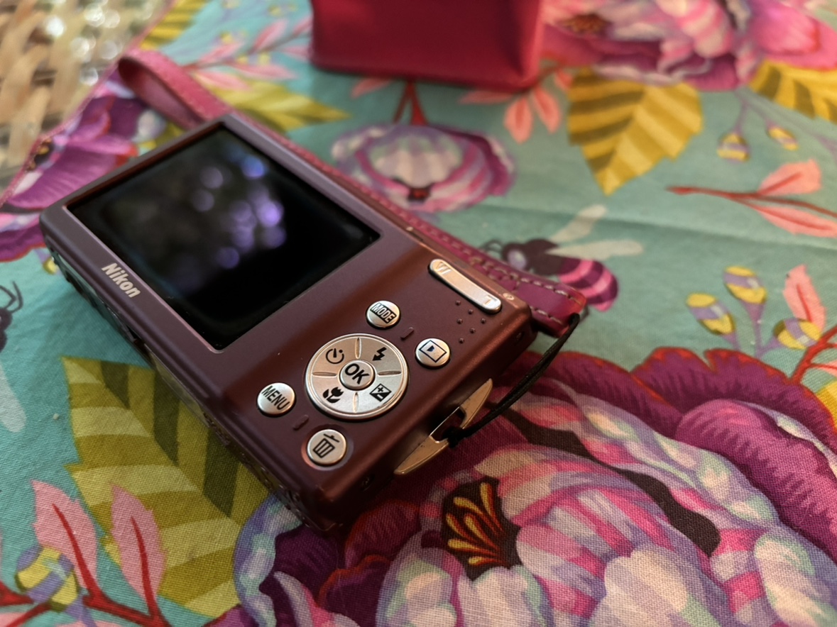 Rare find! Nikon Coolpix S210 Digital Camera image indicator(4)