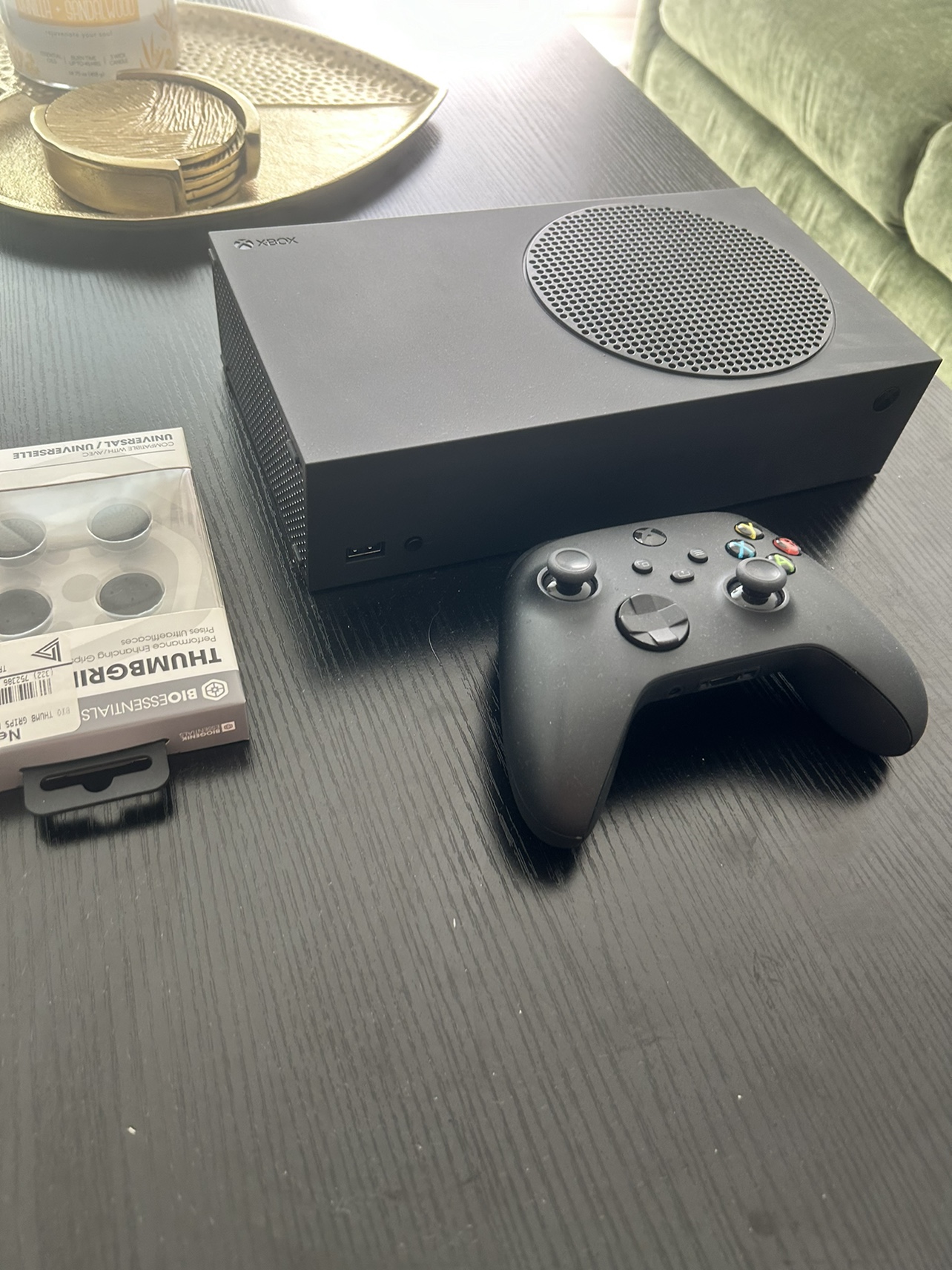 Xbox series S - 1 TB SSD / Controller / thumb grips