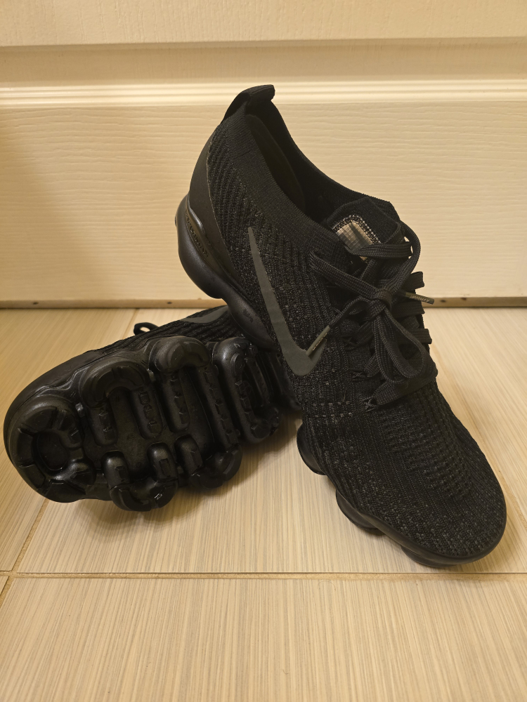 Nike Air Vapormax Flyknit thumbnail