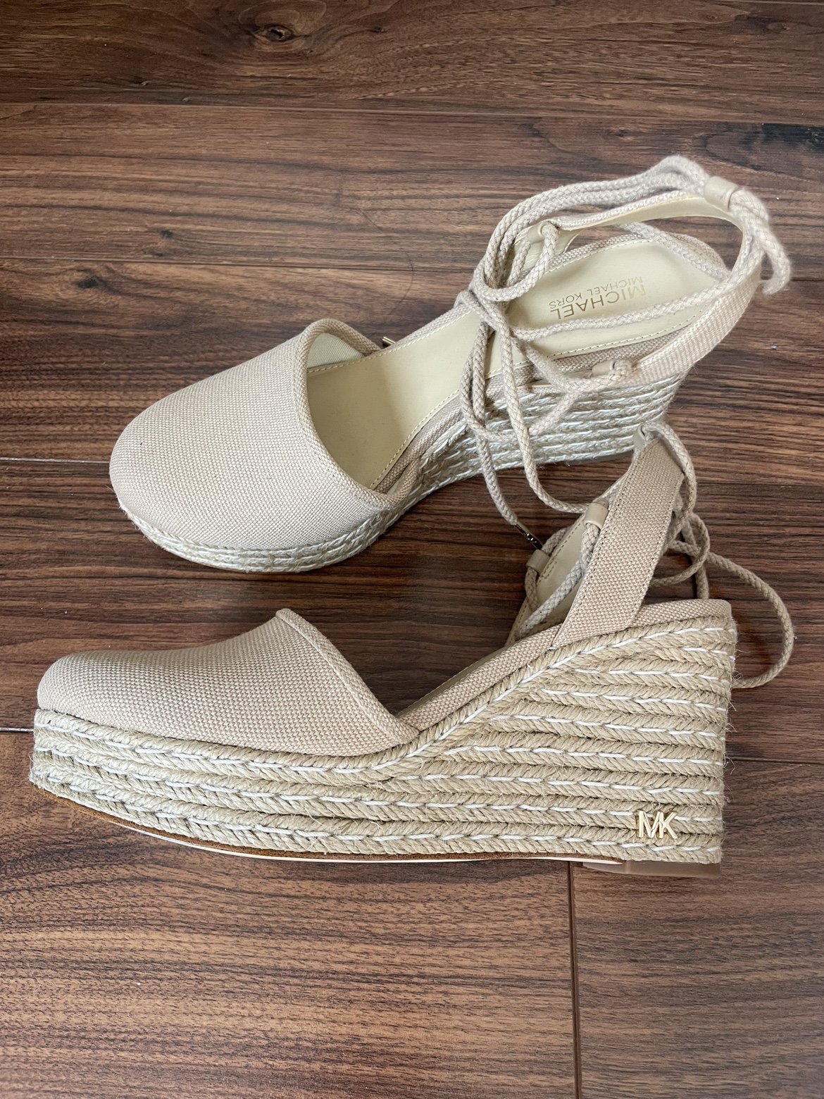 Michael Kors beige/nude wedge shoes image indicator(2)