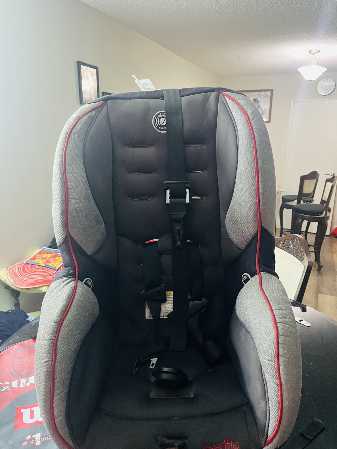 Car Seat - Evenflo - photo 3