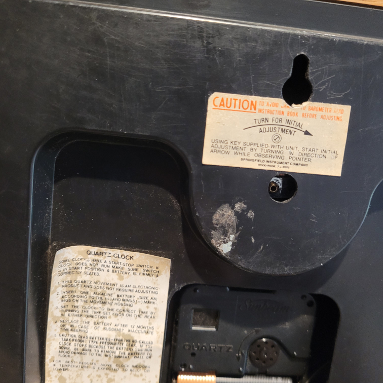 Vintage L.L.Bean Quartz Wall Hanging Clock Barometer Thermometer image indicator(8)
