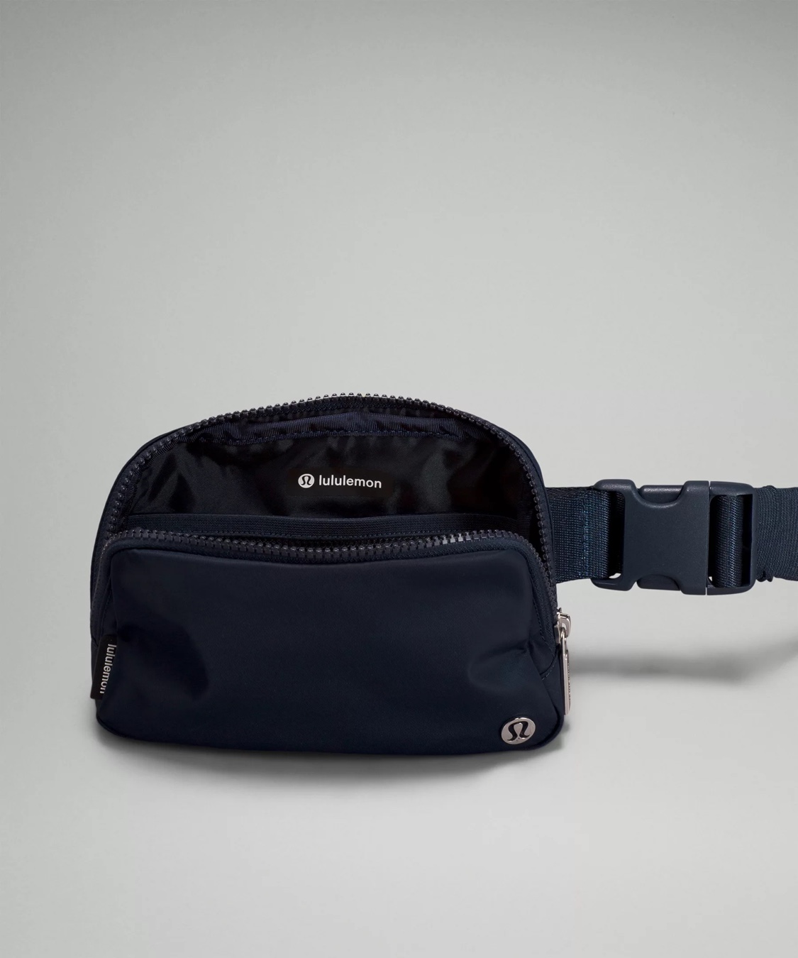 New Lululemon pouch image indicator(2)