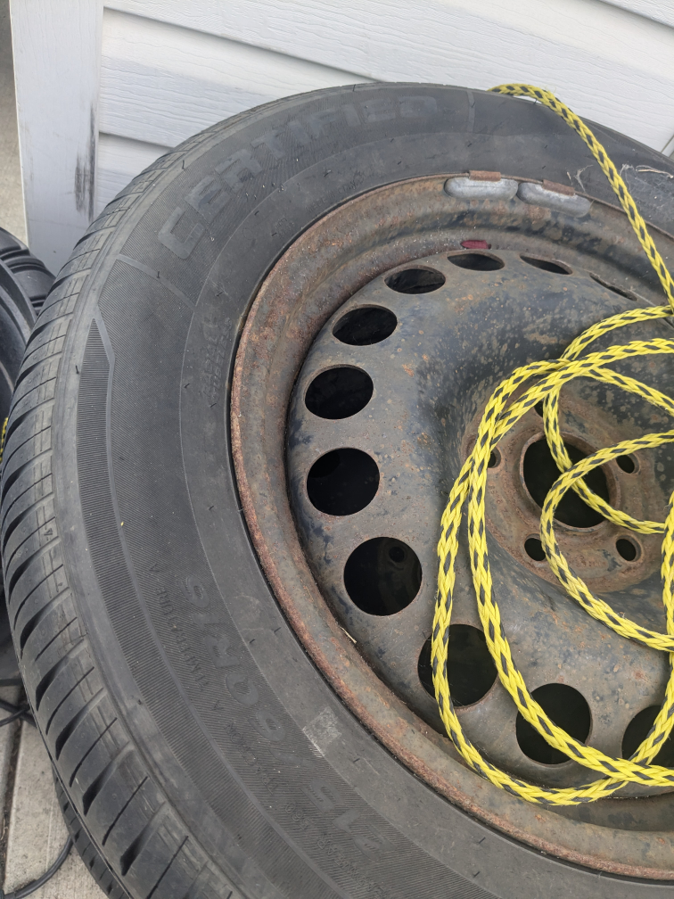 215 60 r16 tires with rims - photo 3