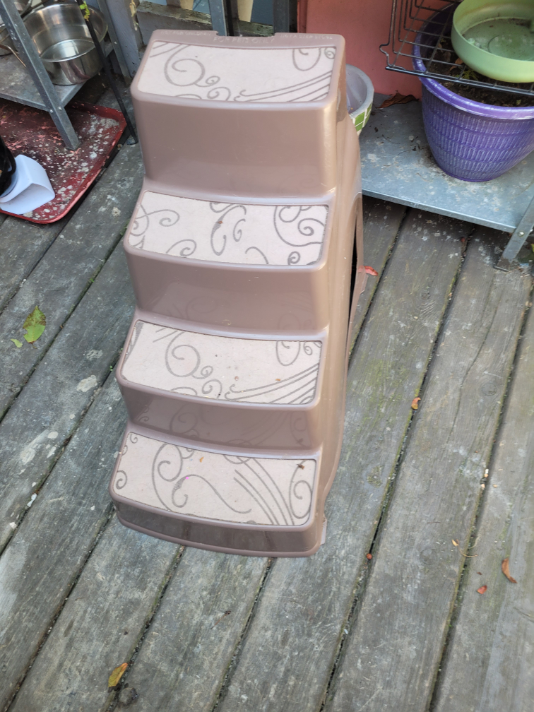 Pet Stairs thumbnail