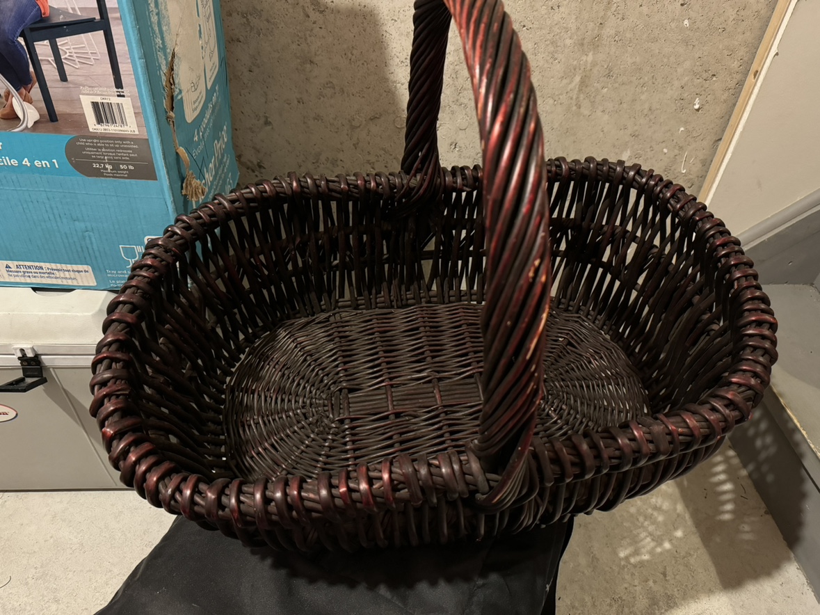 Wicker Basket thumbnail