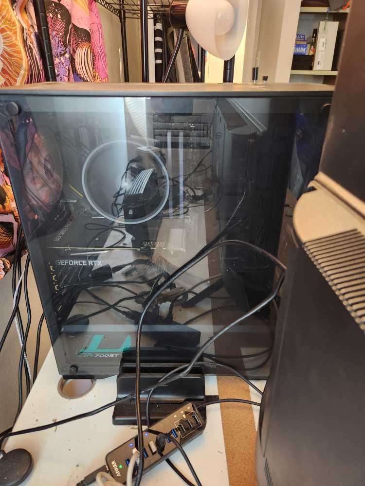 PC, 43" 4k tv, keyboard: RTX 3060ti, 32 GB RAM, ryzen 7 1500x - photo 3