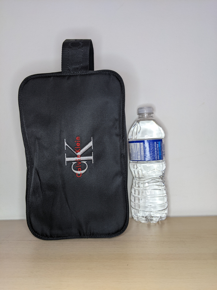 Calvin Klein CK Toiletry Shaving Kit Pouch Travel Cosmetic Bag image indicator(2)