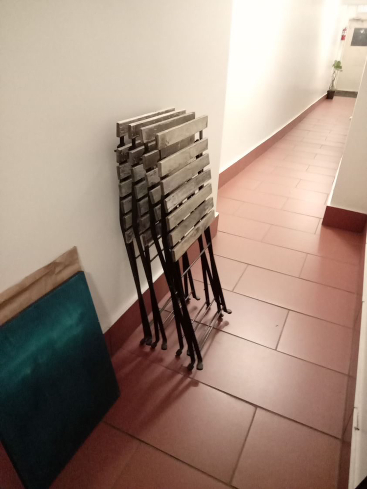 Bistro Folding Table with 4 Folding Chairs