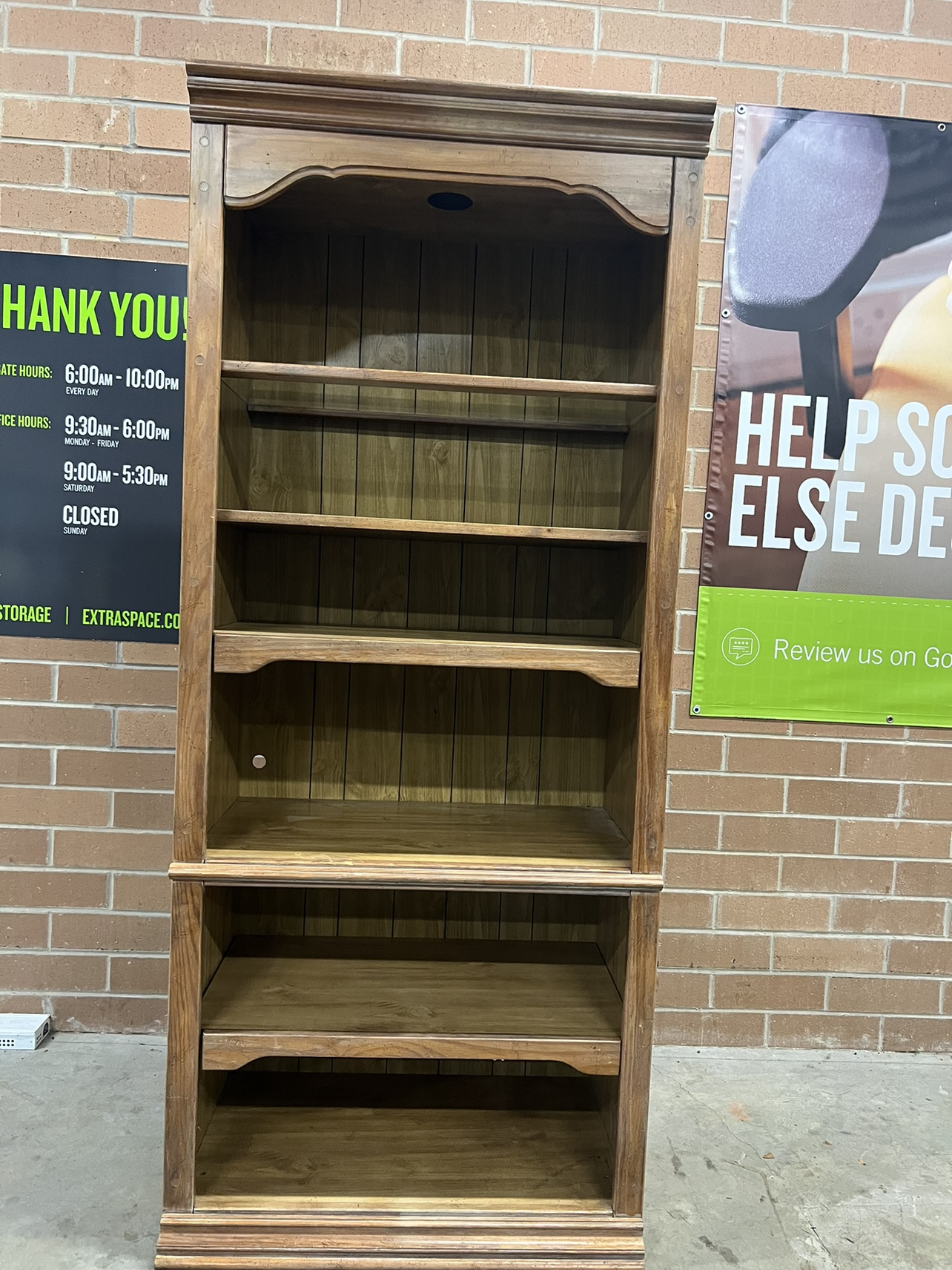 Bookcase w/storage