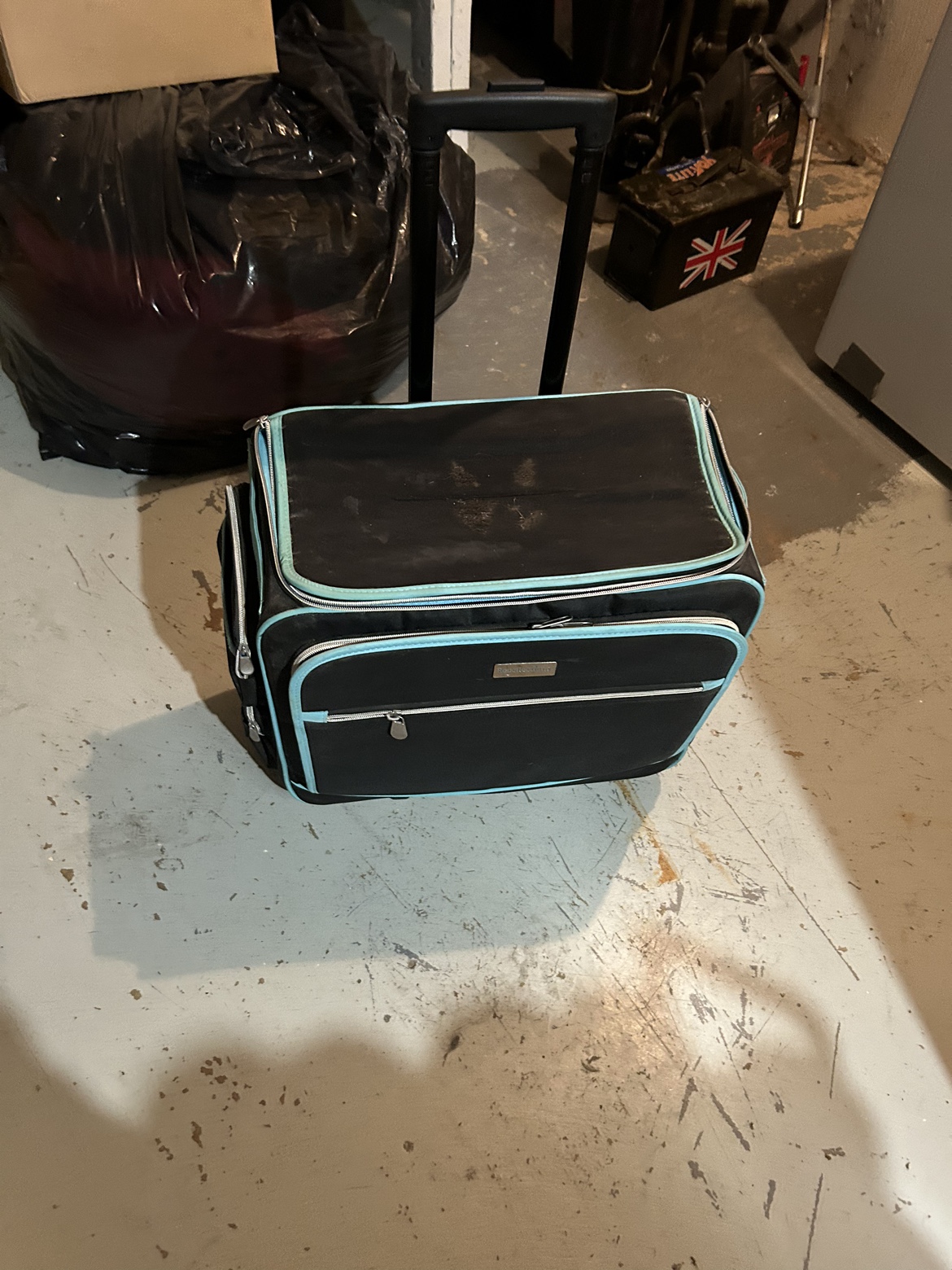 Scrapbooking Rolling Craft Tote w/ craft tote