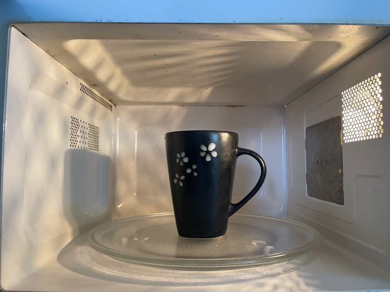 Danby Microwave - photo 4