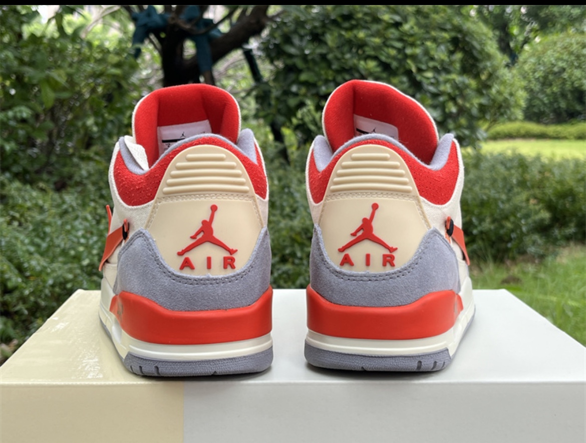 Off-White - Retro Air Jordan 3 - Size 11 - photo 2