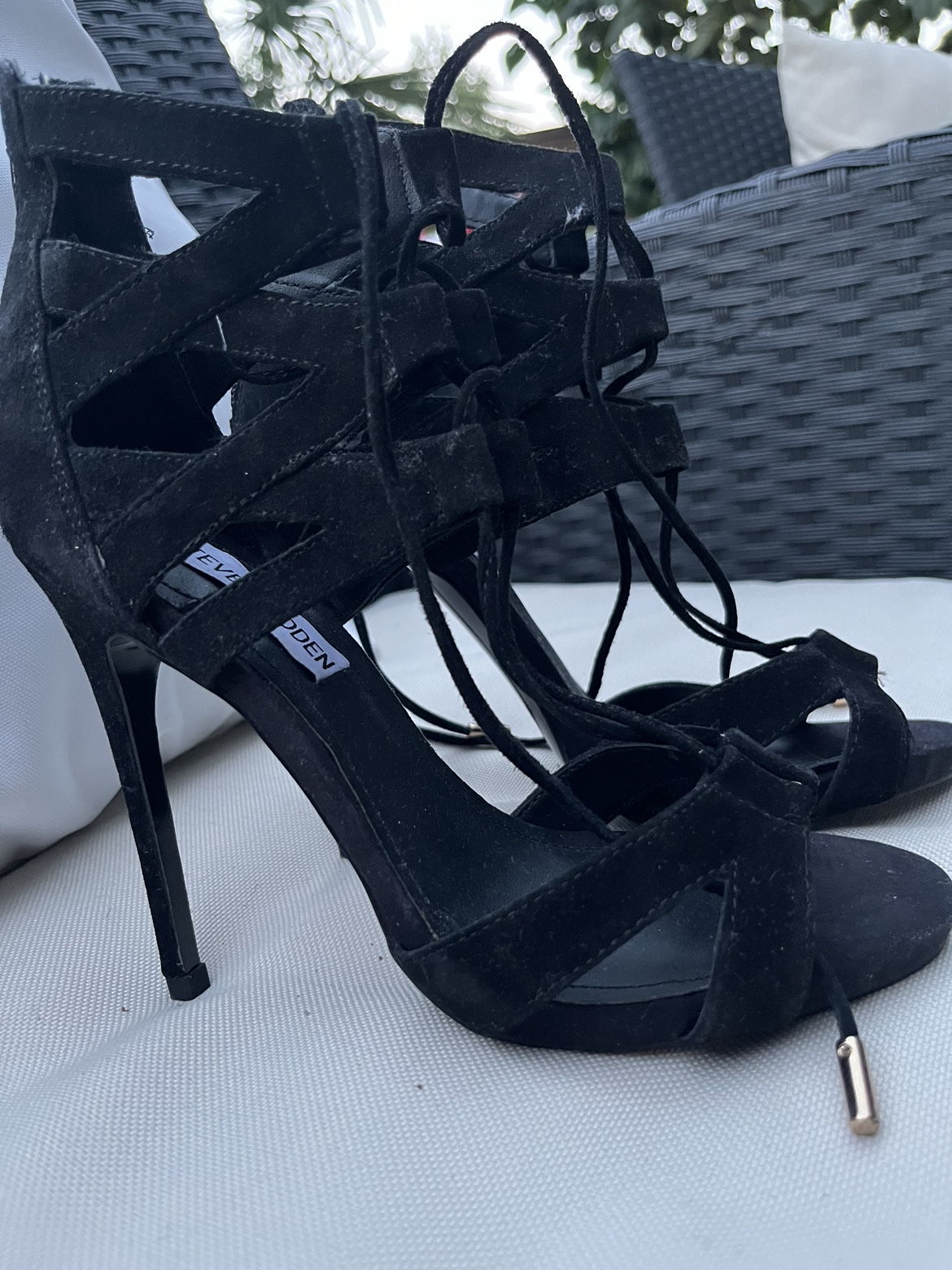 Steve Madden Black Suede Heels thumbnail
