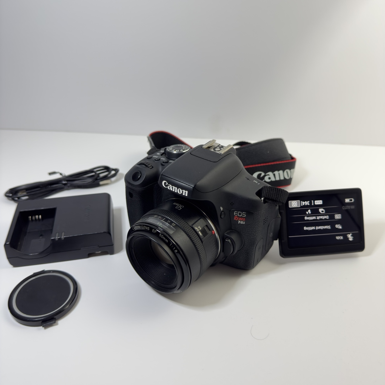 Canon Rebel T6i Camera,50mm Lens, bag and 16gb memory card - photo 5